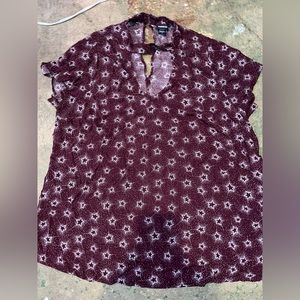 XXL maroon with white stars Torrid shirt
